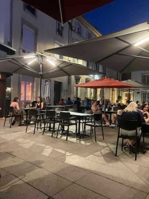 Superbe Appartement A Une Minute A Pied De La Gare Эпиналь Экстерьер фото